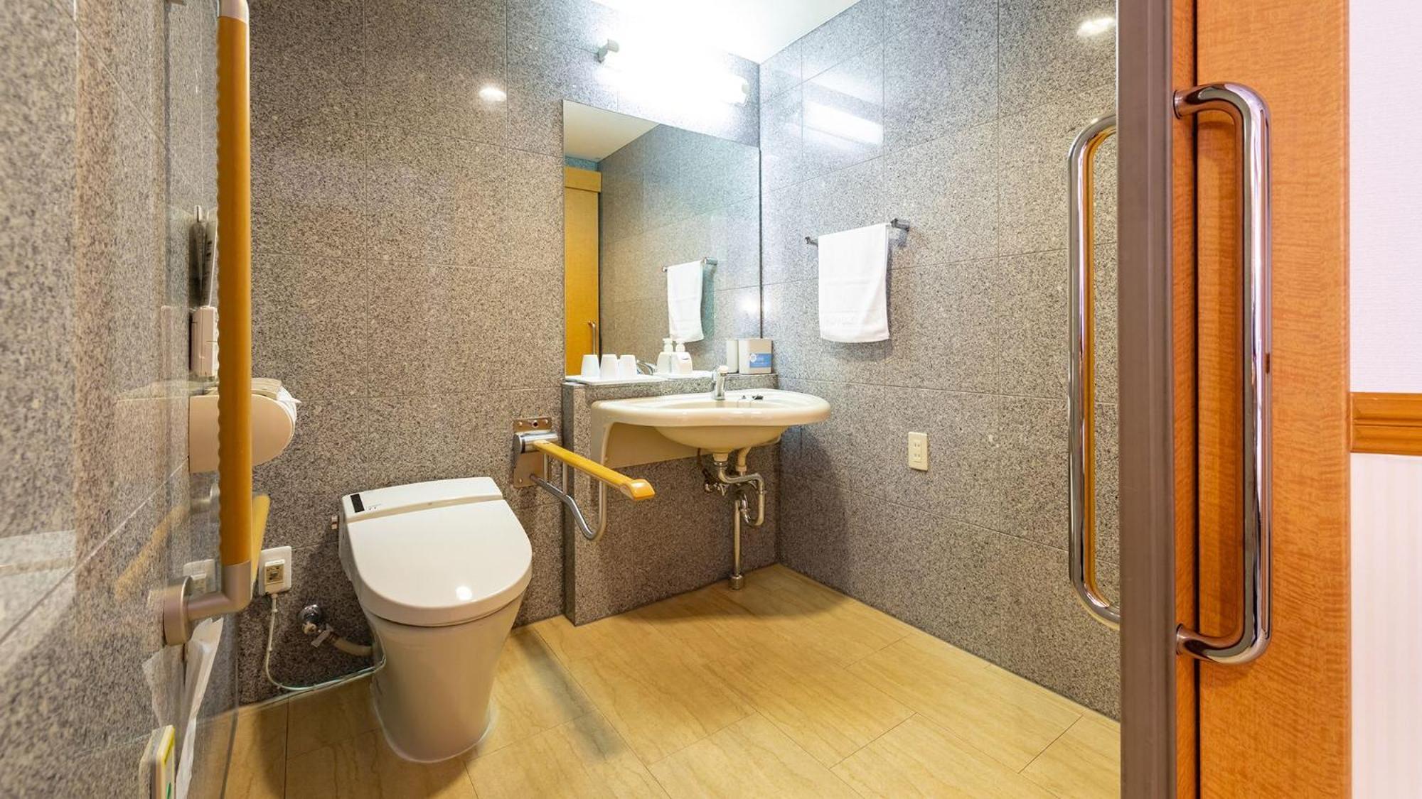 Toyoko Inn Chiba Minato Ekimae Номер фото