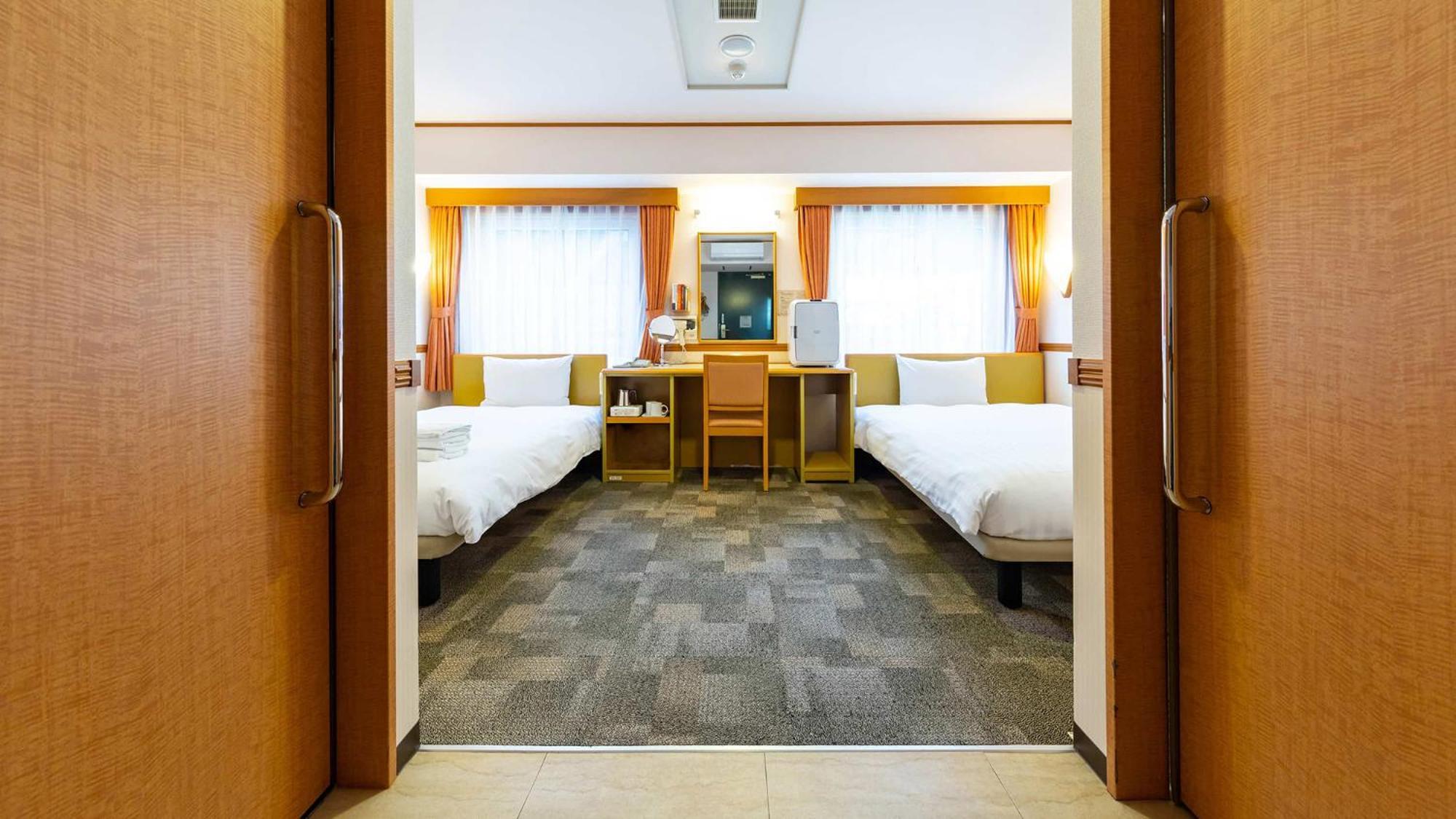 Toyoko Inn Chiba Minato Ekimae Номер фото